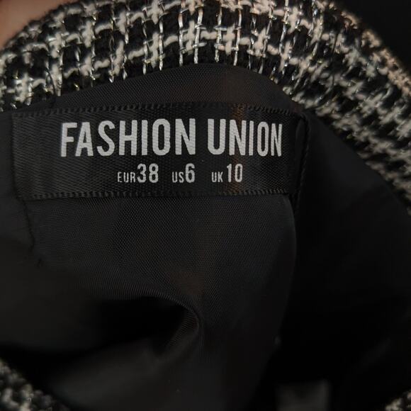 NWT Fashion Union Black & White Tweed Button Front Bustier Crop Top - Picture 5 of 7